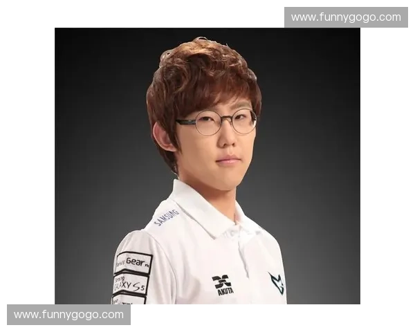 韩国媒体聚焦LOL电竞赛季变化分析深度剖析赛场策略与选手表现 韩国媒体聚焦LOL电竞赛季变化分析深度剖析赛场策略与选手表现